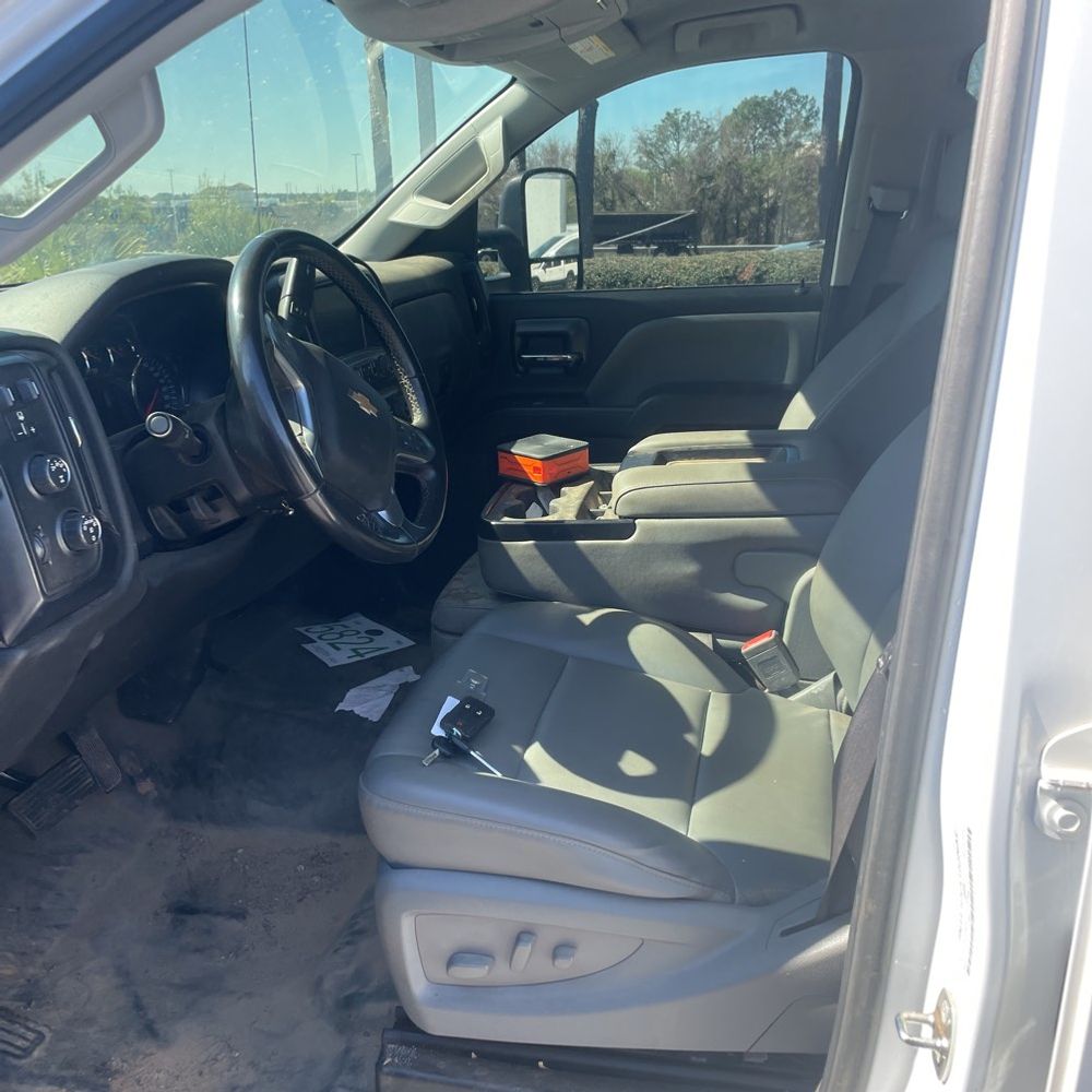 2024 Chevrolet Silverado 6500HD 1WT