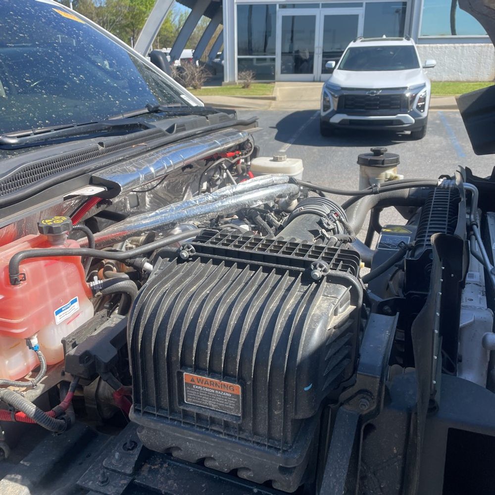 2024 Chevrolet Silverado 6500HD 1WT