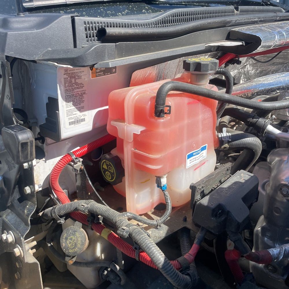 2024 Chevrolet Silverado 6500HD 1WT