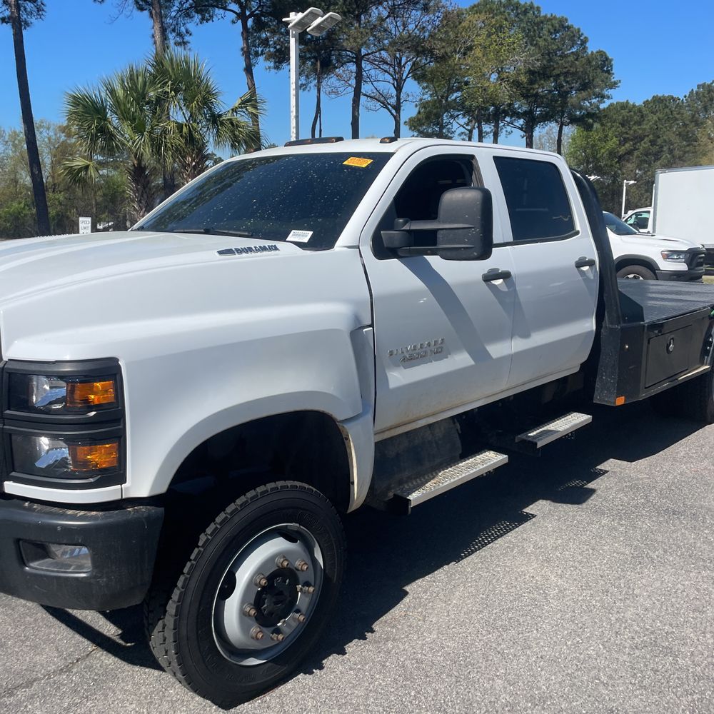 2024 Chevrolet Silverado 6500HD 1WT