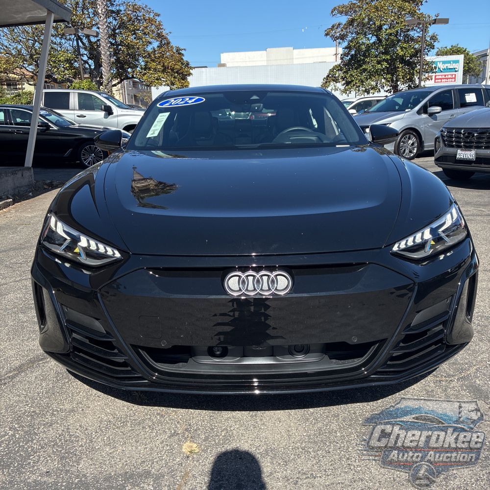 2024 Audi RS e-tron GT Base