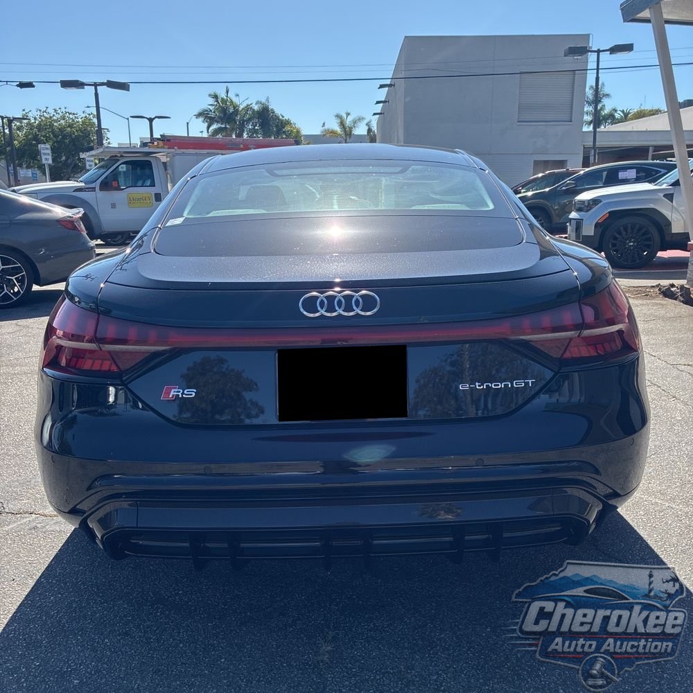 2024 Audi RS e-tron GT Base