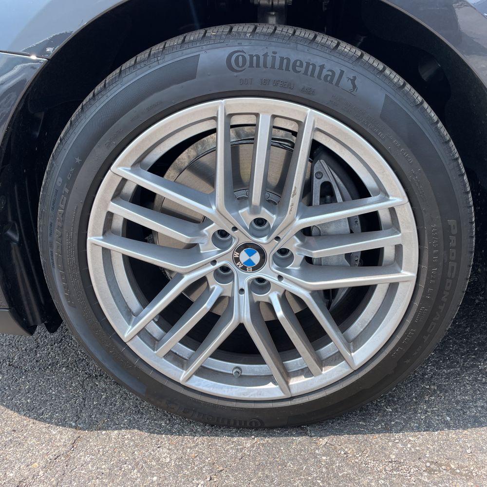 2025 BMW 5-Series 540i xDrive