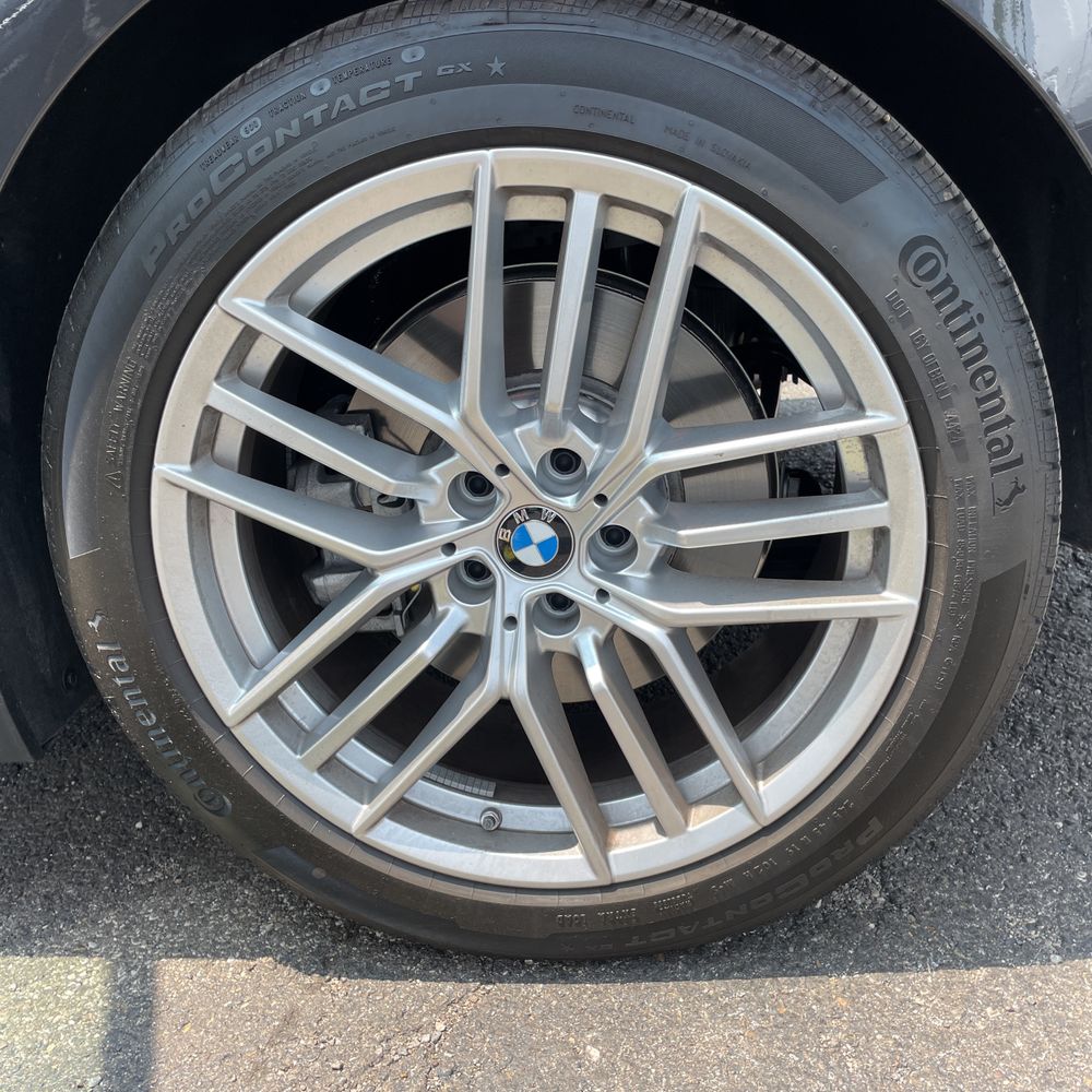 2025 BMW 5-Series 540i xDrive