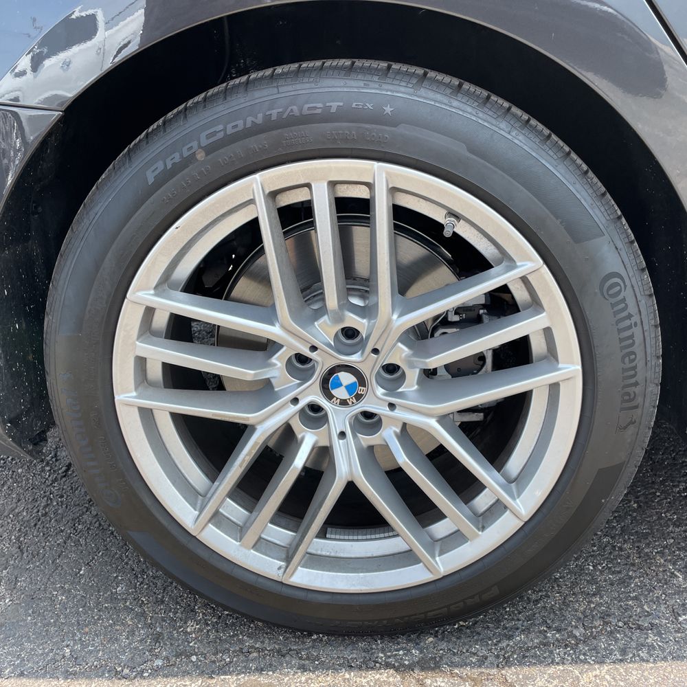 2025 BMW 5-Series 540i xDrive