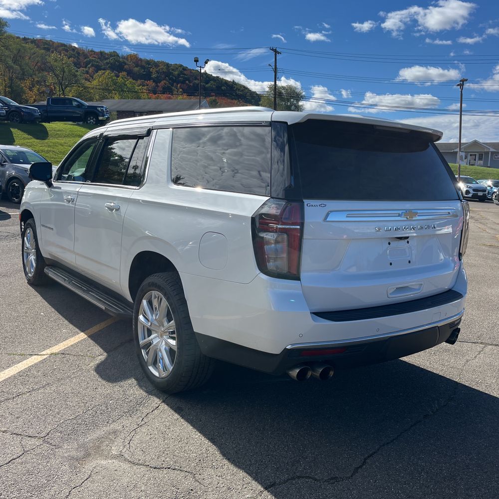 2021 Chevrolet Suburban High Country