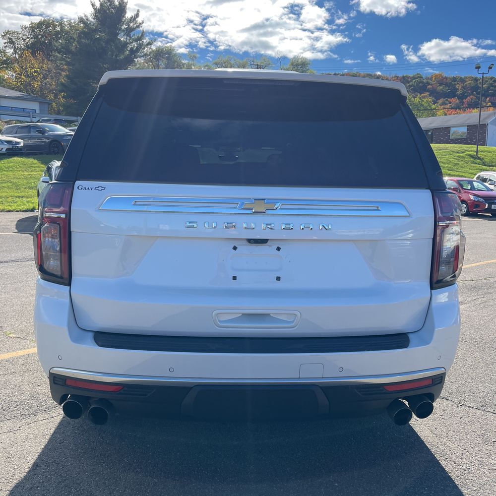 2021 Chevrolet Suburban High Country