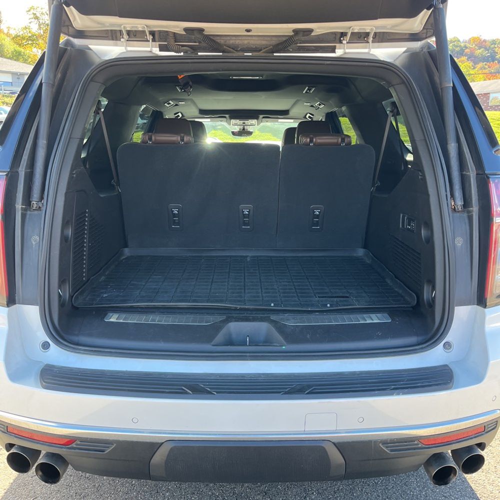 2021 Chevrolet Suburban High Country
