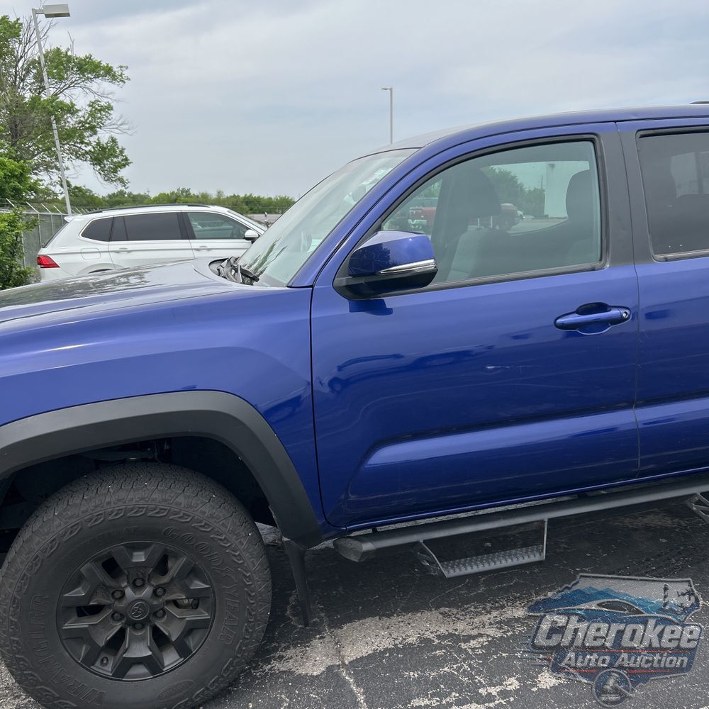 2023 Toyota Tacoma TRD Off-Road