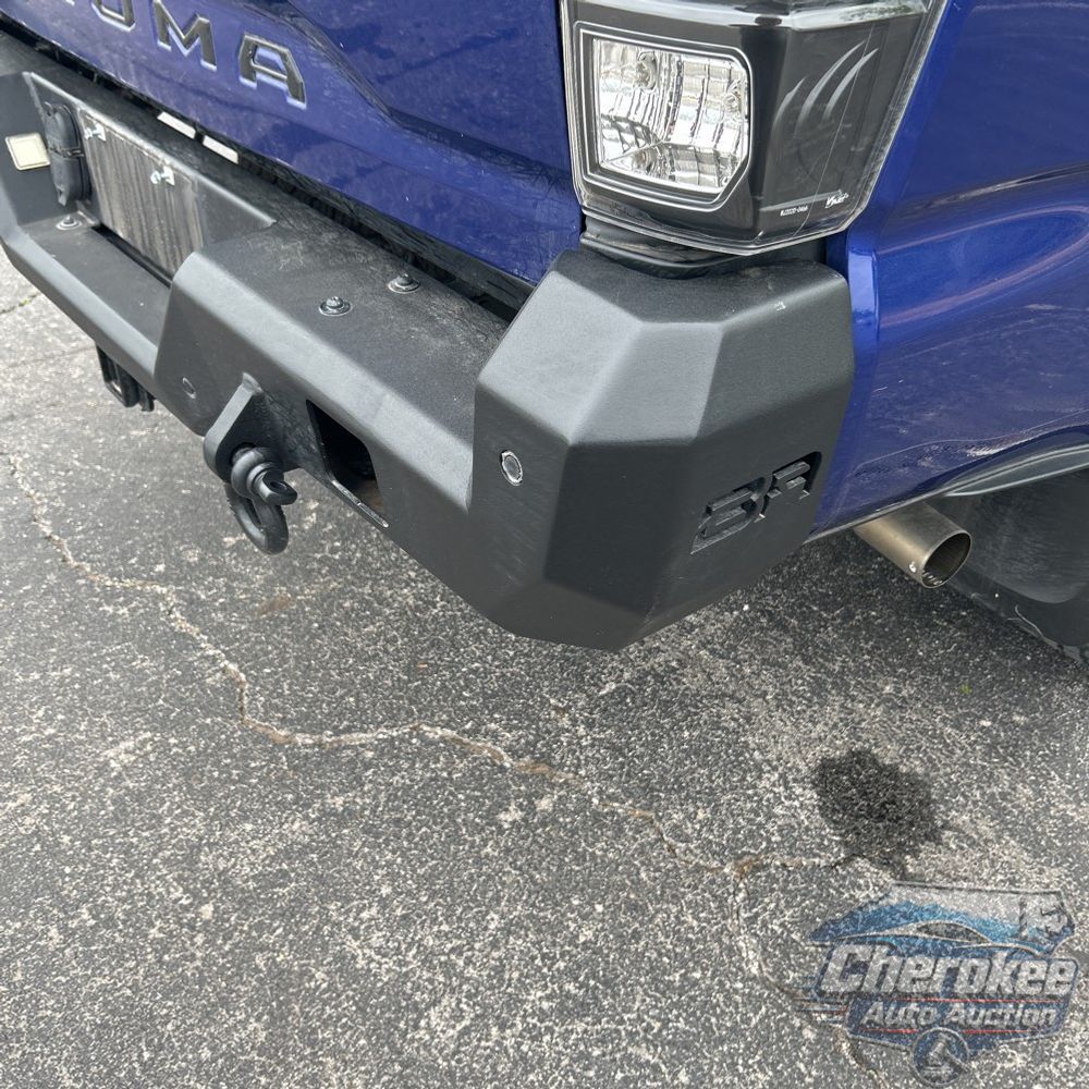 2023 Toyota Tacoma TRD Off-Road