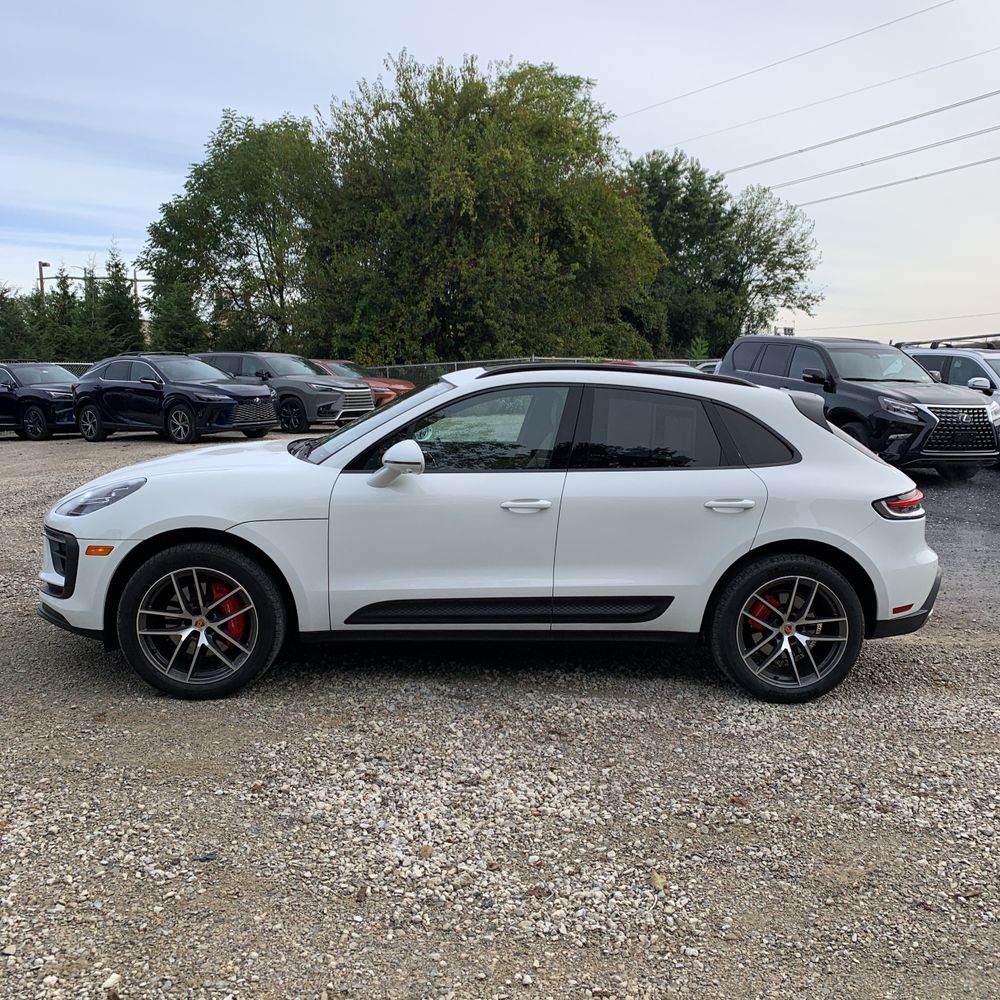 2022 Porsche Macan S