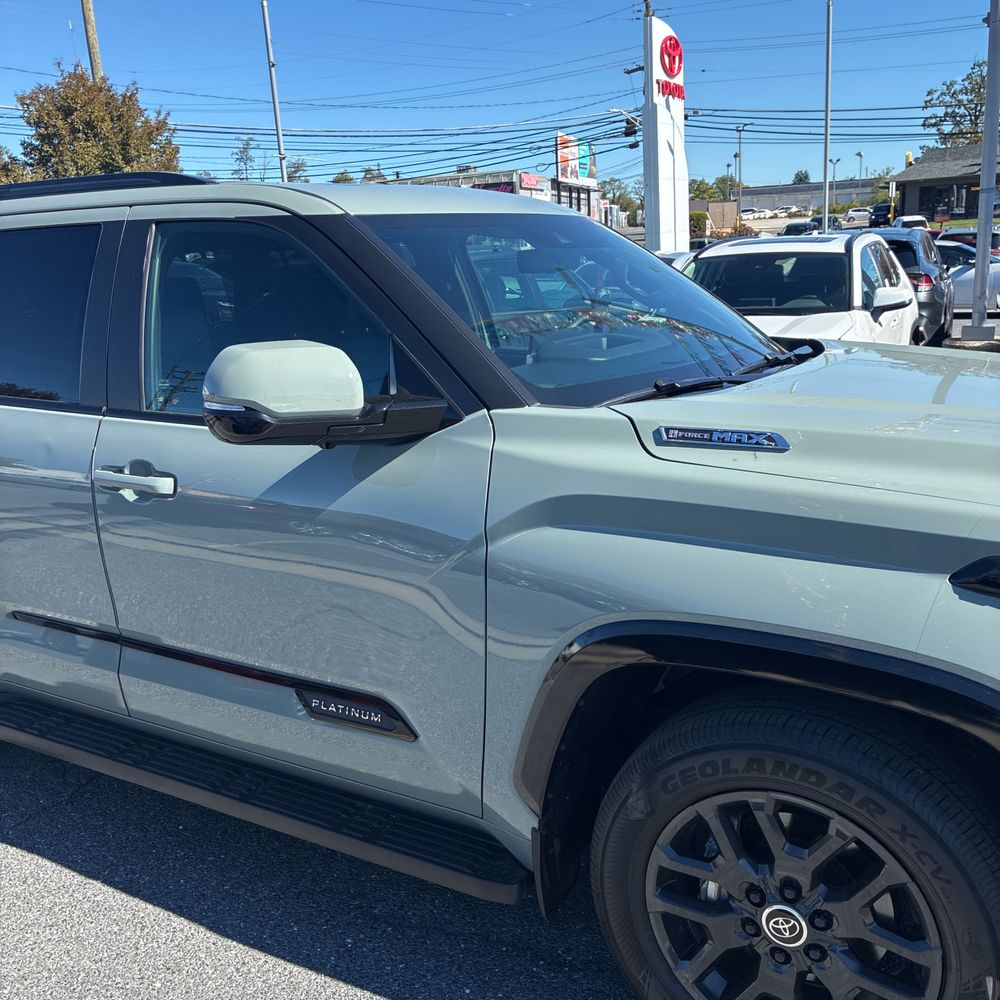2024 Toyota Sequoia Platinum