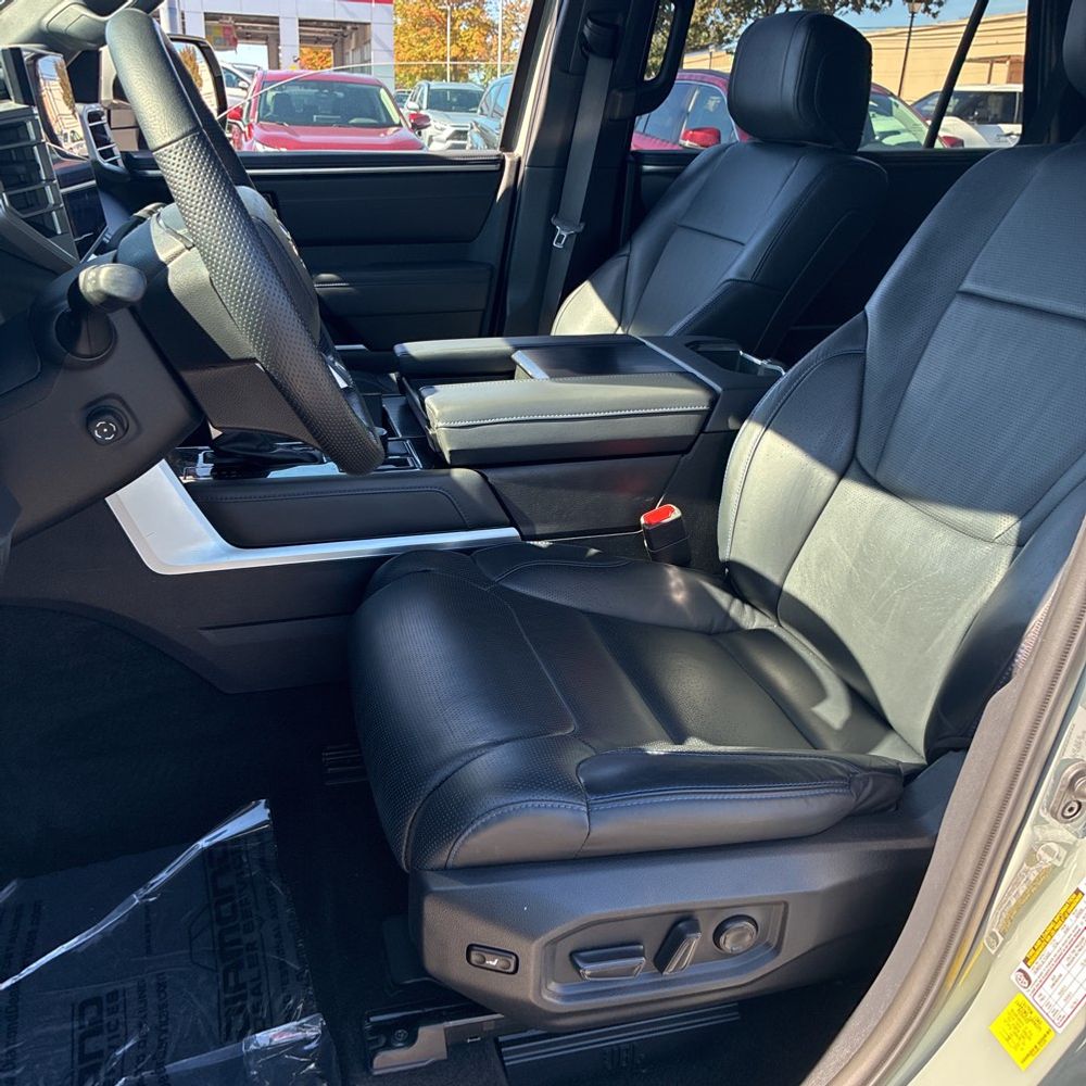2024 Toyota Sequoia Platinum