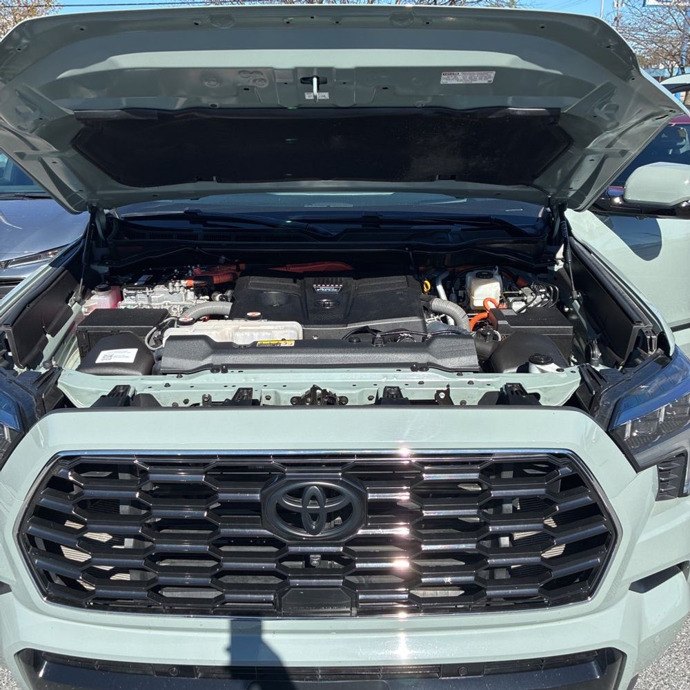 2024 Toyota Sequoia Platinum