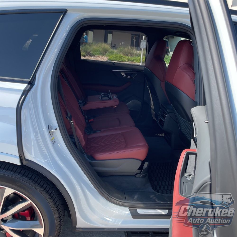 2023 Audi SQ7 Prestige