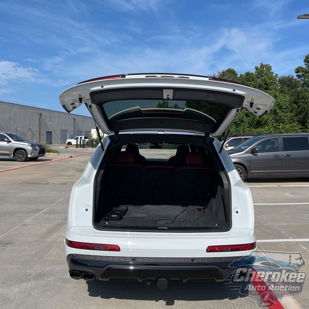 2023 Audi SQ7 Prestige