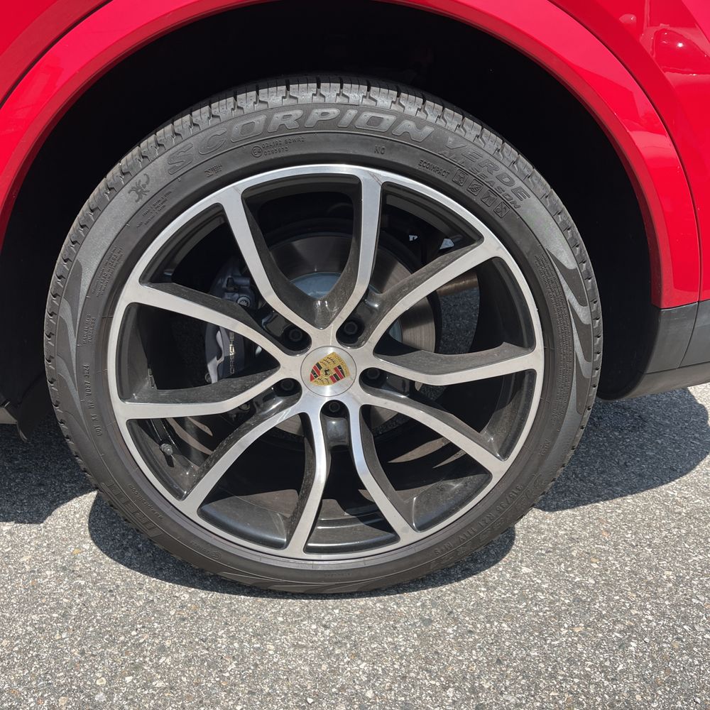 2021 Porsche Cayenne Coupe