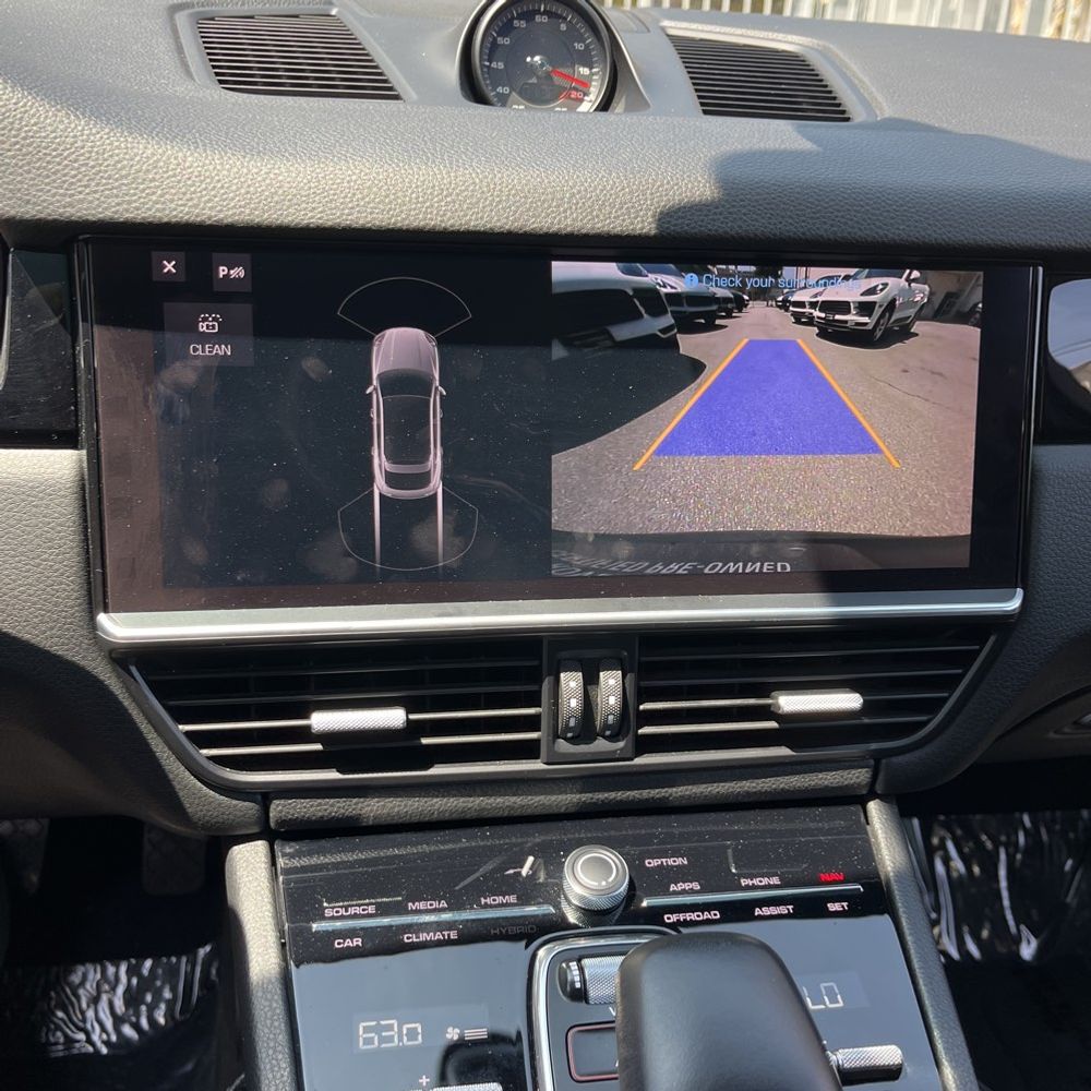 2021 Porsche Cayenne Coupe