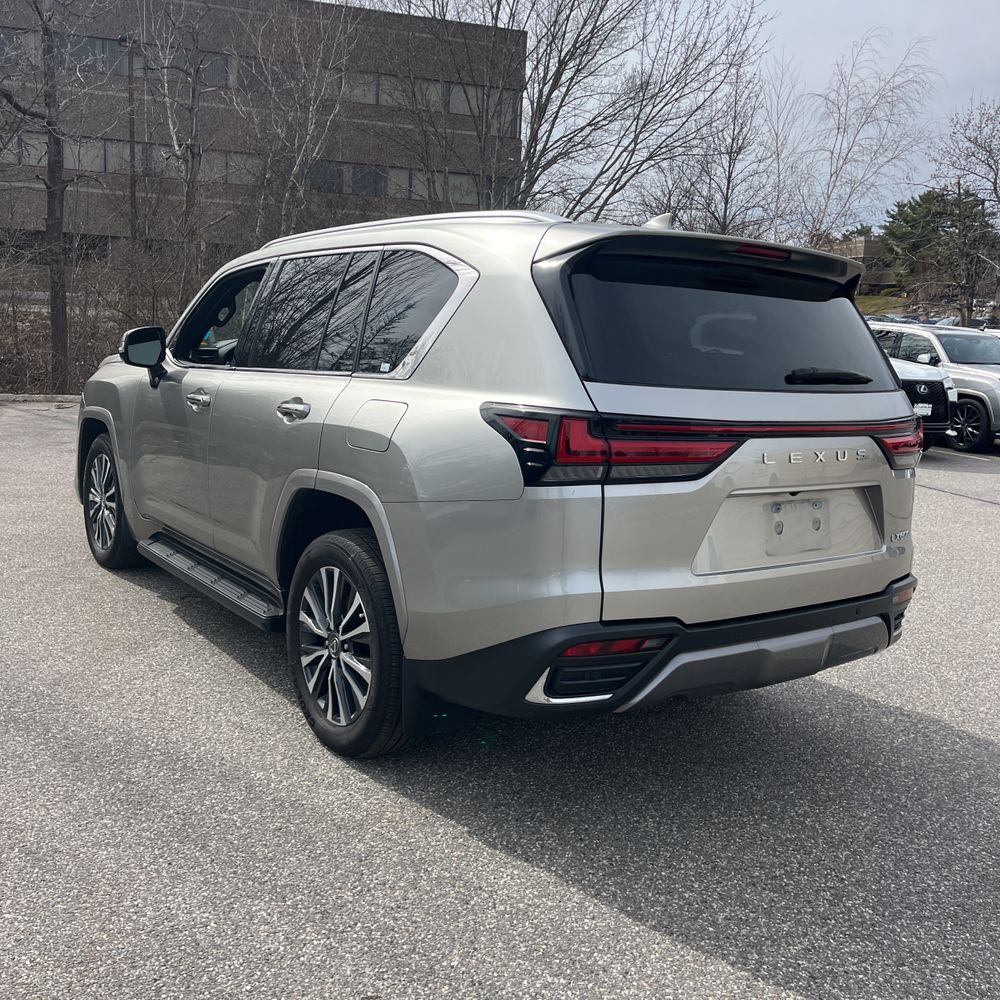 2023 Lexus LX 600 Premium
