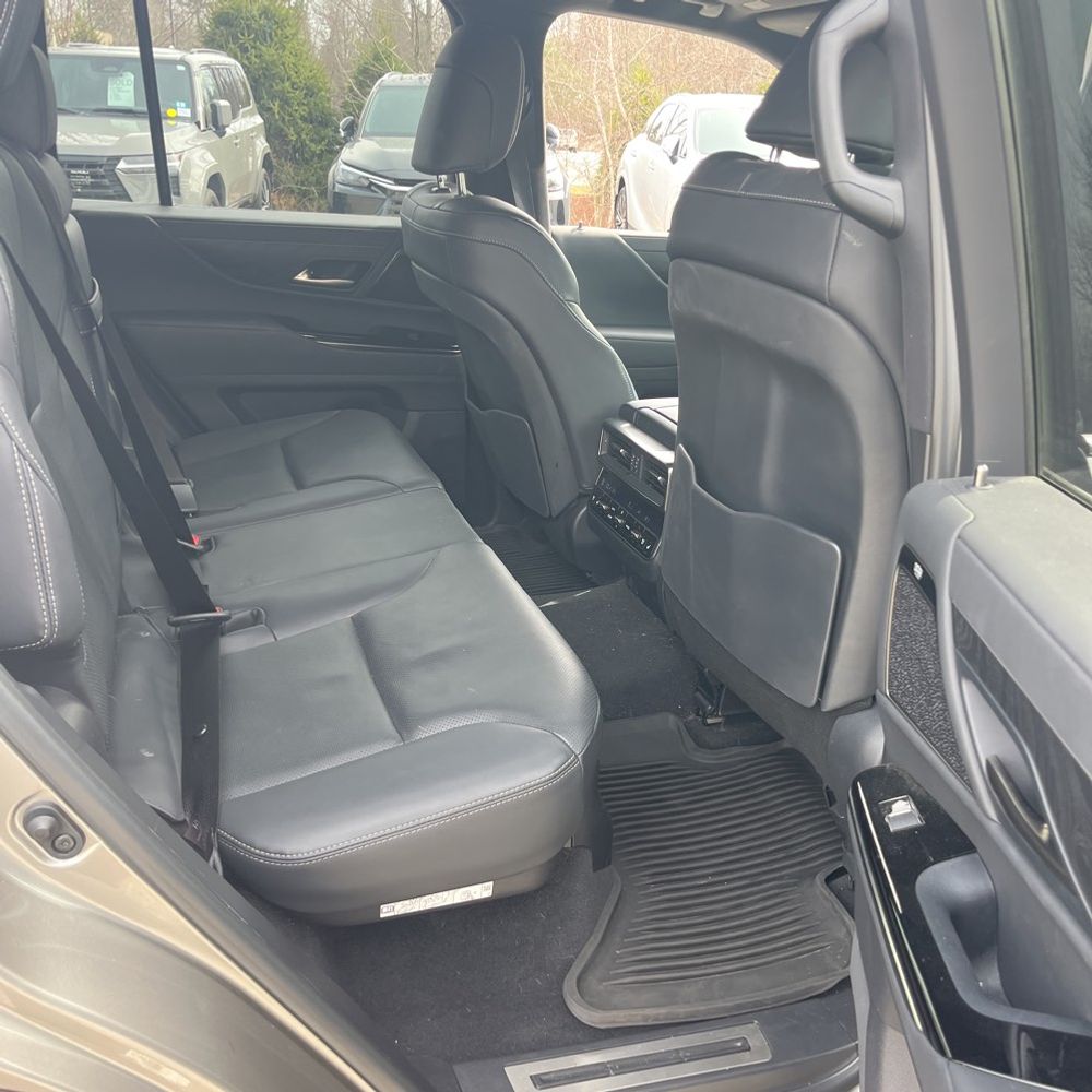 2023 Lexus LX 600 Premium