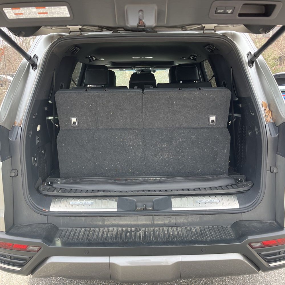 2023 Lexus LX 600 Premium