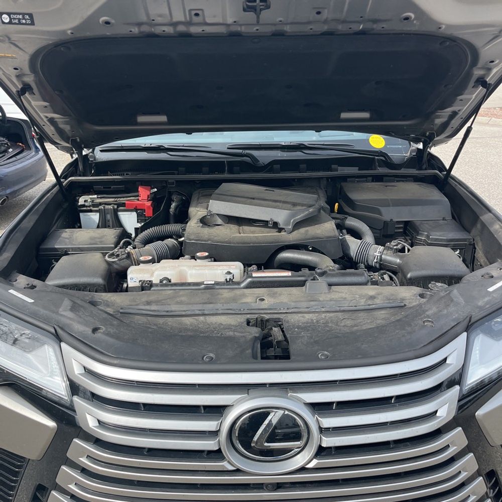 2023 Lexus LX 600 Premium