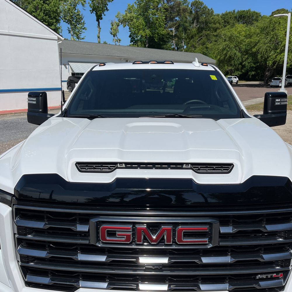 2025 GMC Sierra 2500HD AT4