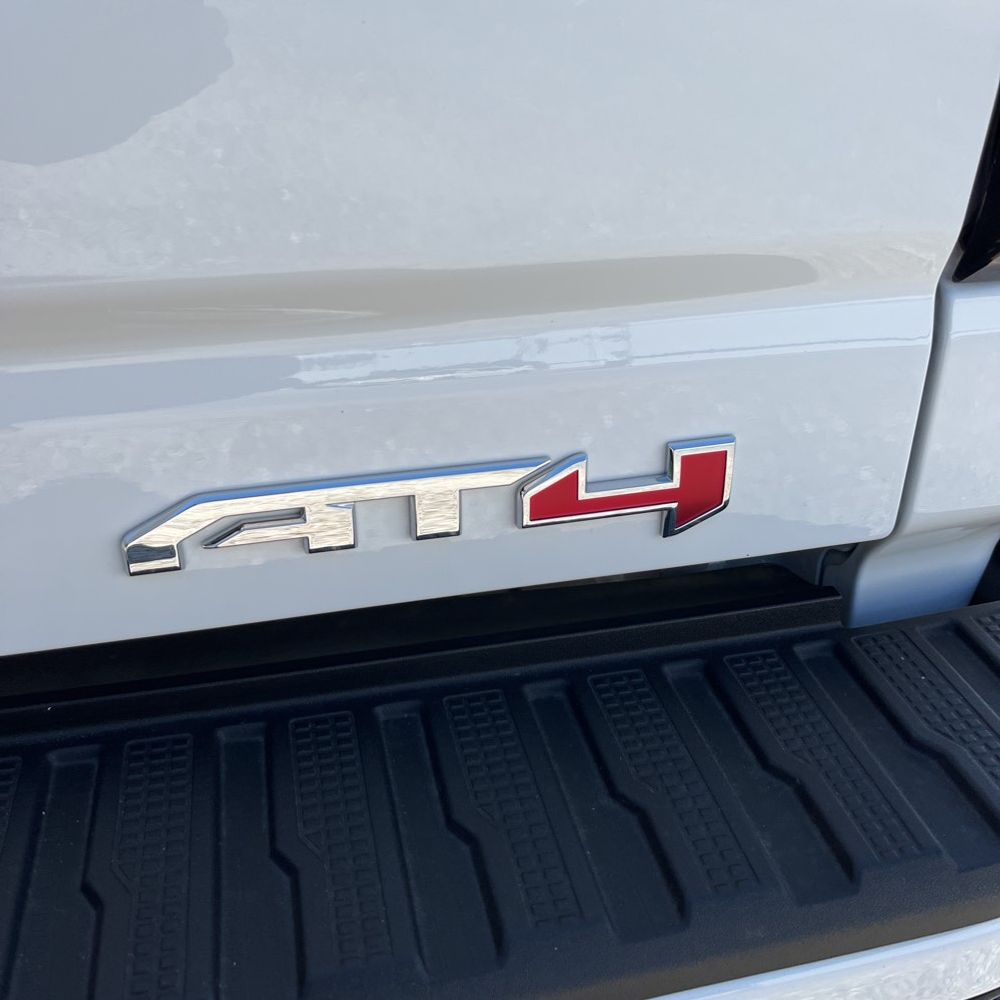 2025 GMC Sierra 2500HD AT4