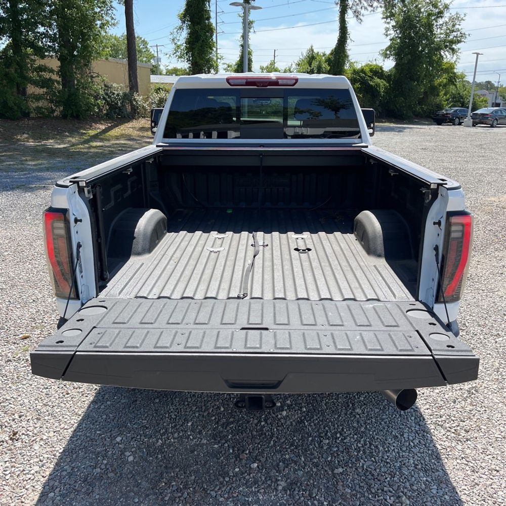 2025 GMC Sierra 2500HD AT4