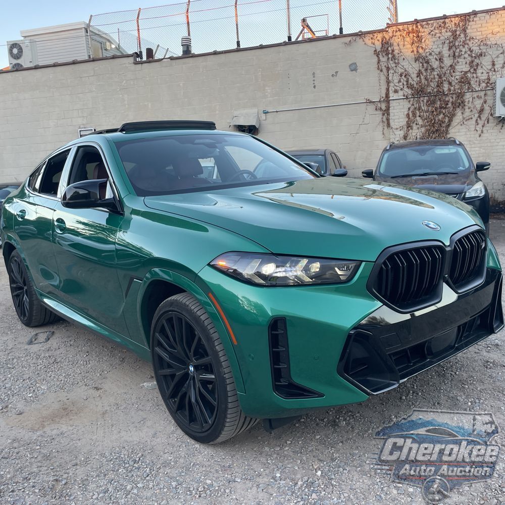 2024 BMW X6 M60i
