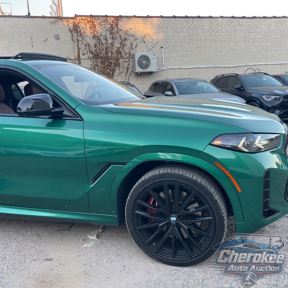 2024 BMW X6 M60i