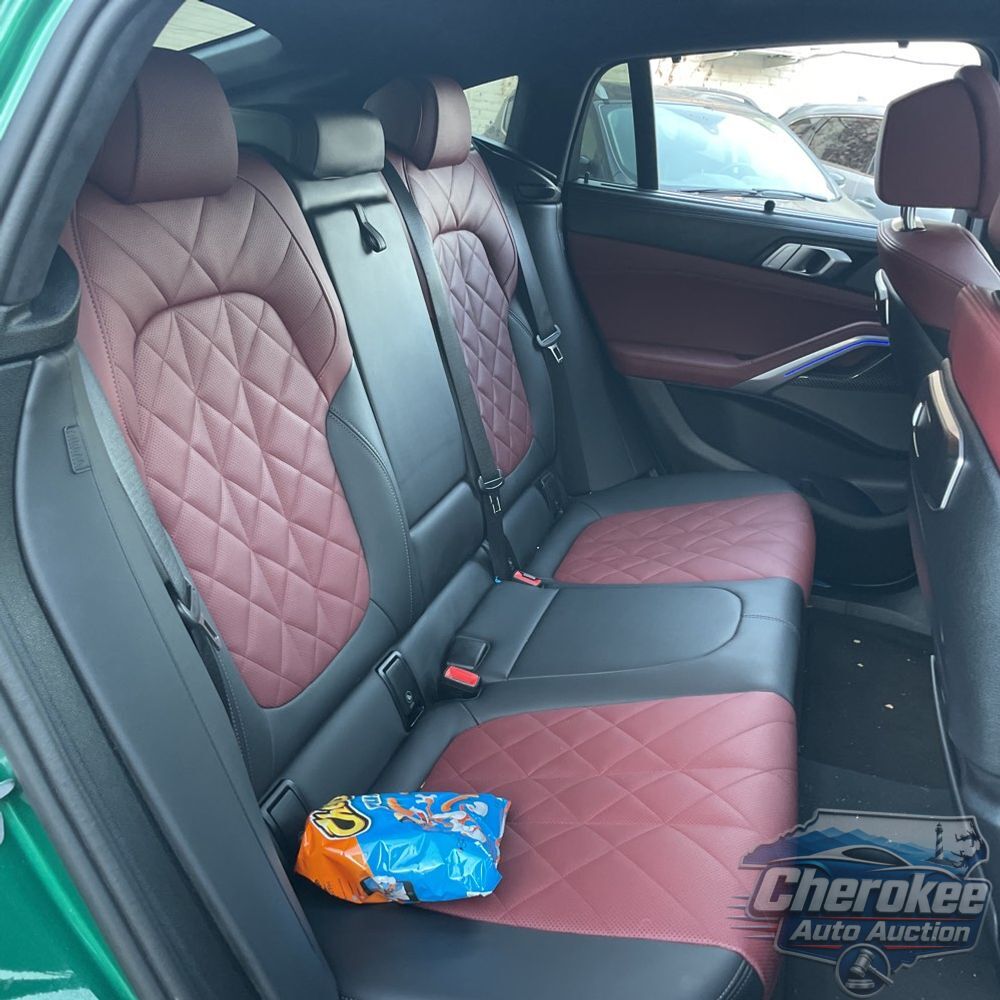 2024 BMW X6 M60i