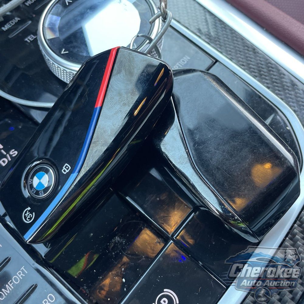 2024 BMW X6 M60i