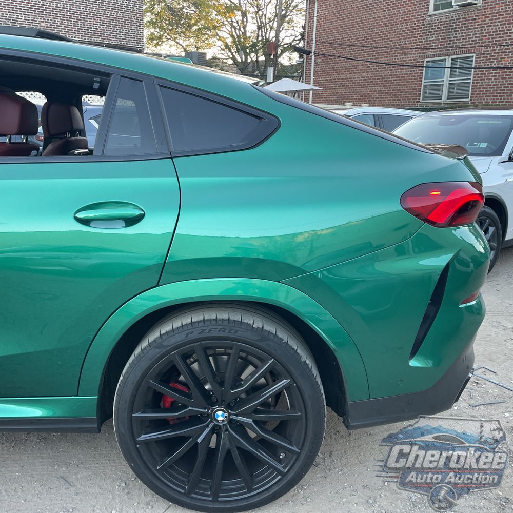 2024 BMW X6 M60i