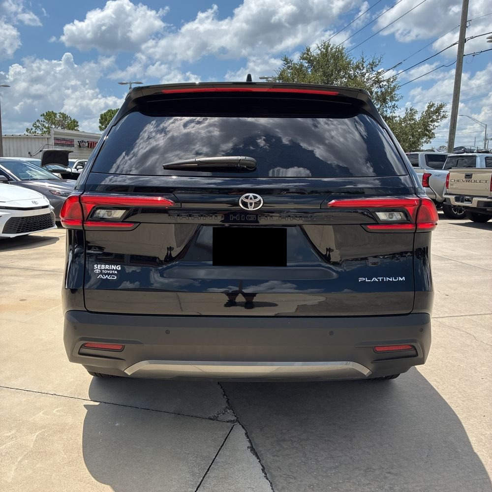 2024 Toyota Grand Highlander Platinum