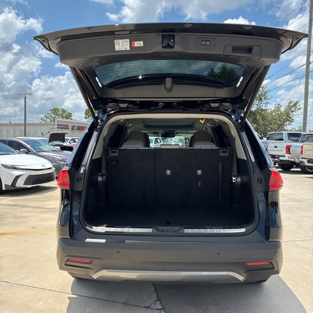 2024 Toyota Grand Highlander Platinum