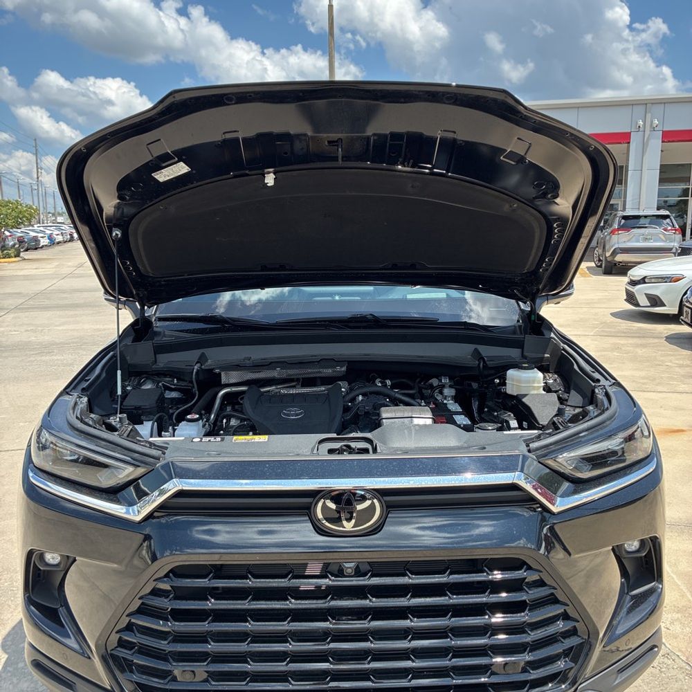 2024 Toyota Grand Highlander Platinum