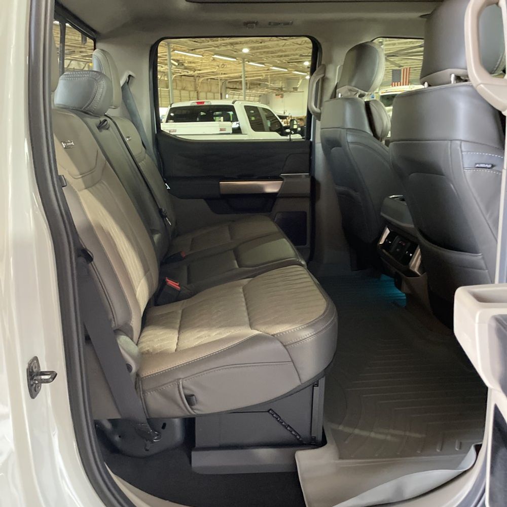 2026 Ford F-250 Super Duty Platinum