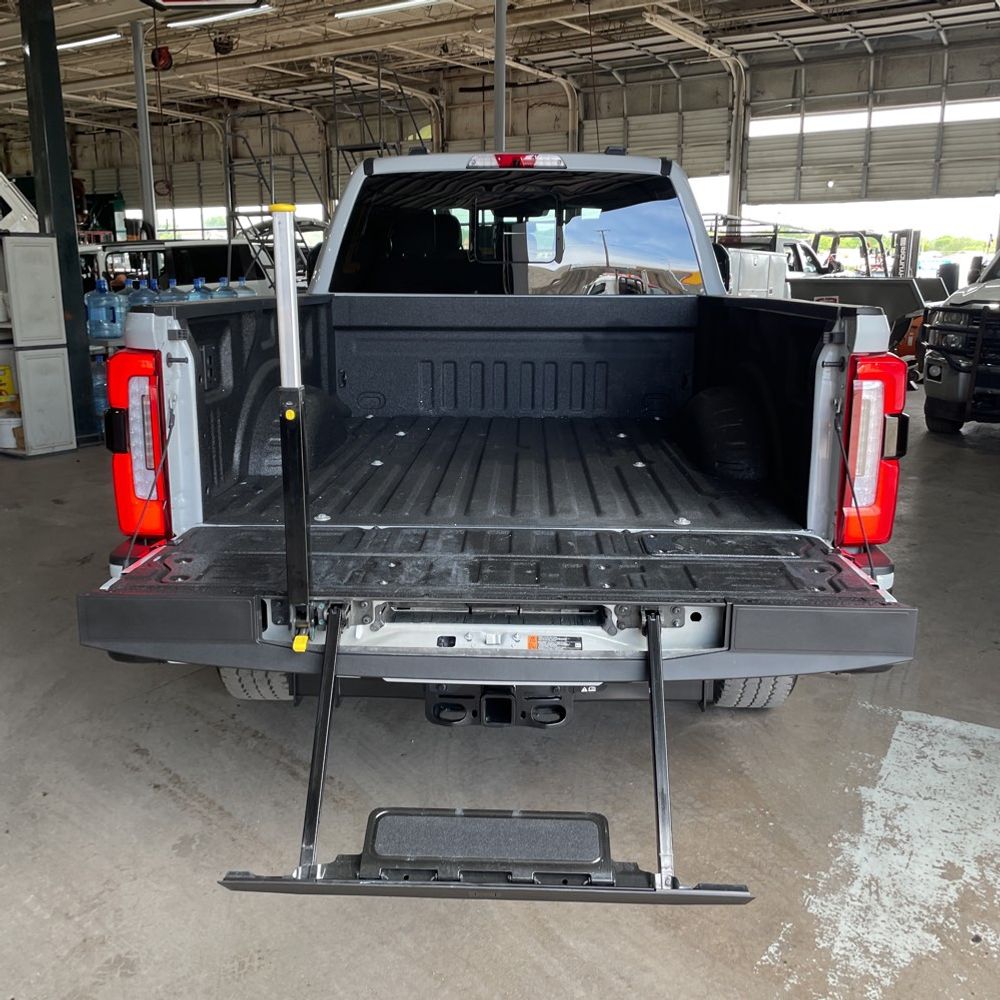 2026 Ford F-250 Super Duty Platinum