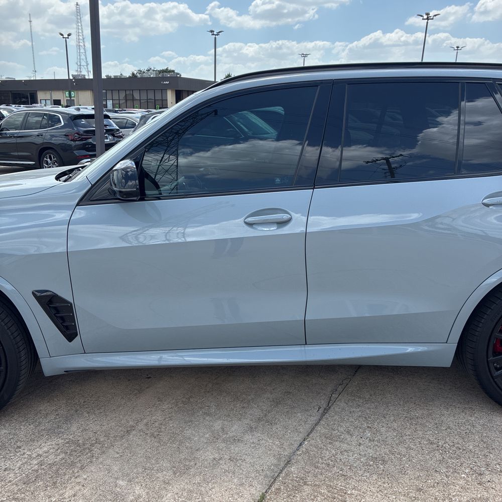 2024 BMW X5 M60i