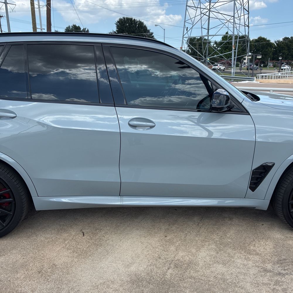 2024 BMW X5 M60i