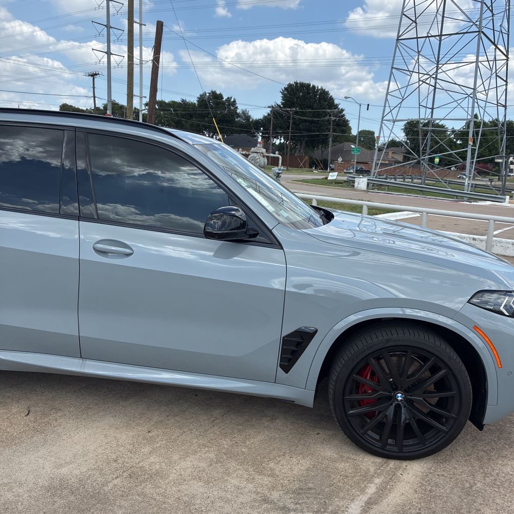 2024 BMW X5 M60i