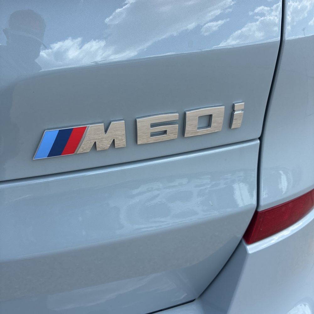 2024 BMW X5 M60i