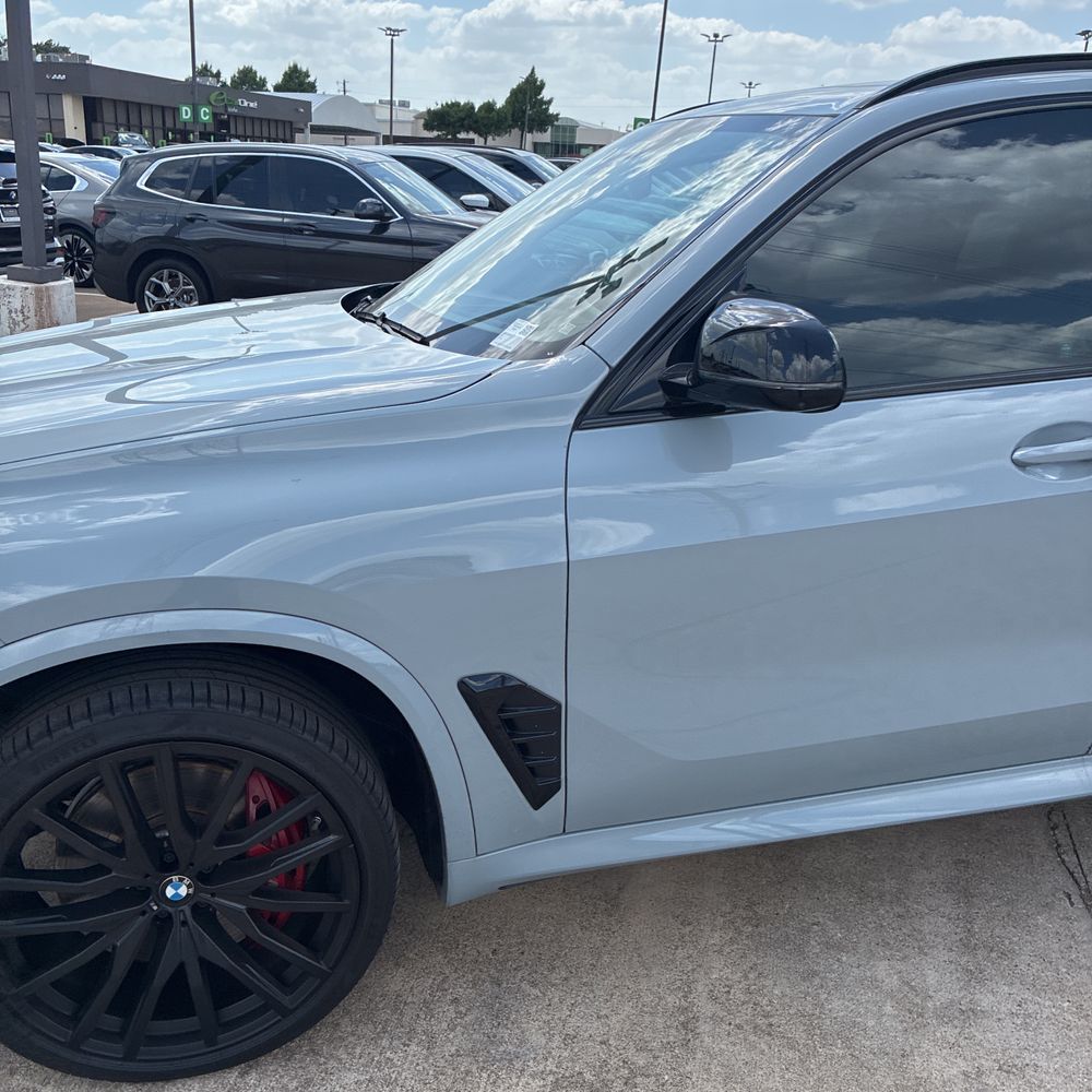 2024 BMW X5 M60i