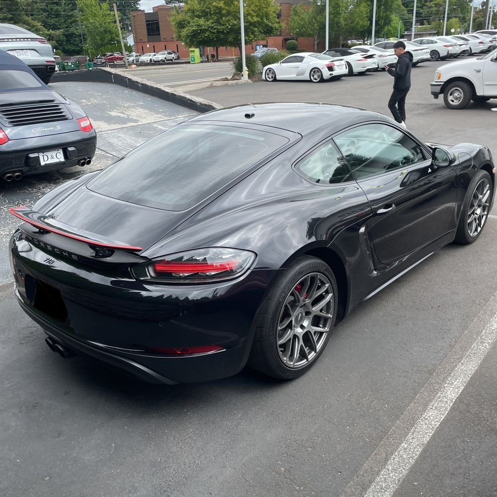 2017 Porsche 718 Cayman S