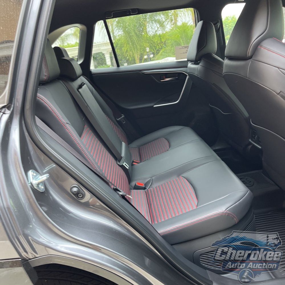 2025 Toyota RAV4 Plug-in Hybrid XSE