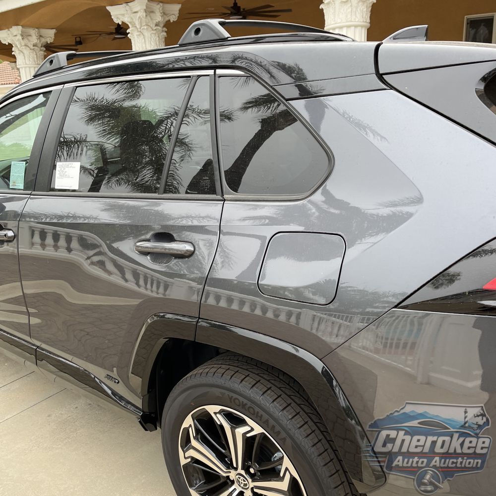 2025 Toyota RAV4 Plug-in Hybrid XSE
