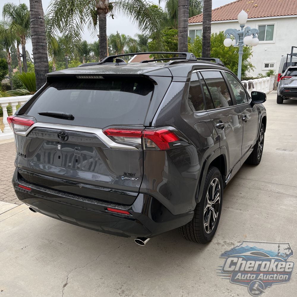2025 Toyota RAV4 Plug-in Hybrid XSE