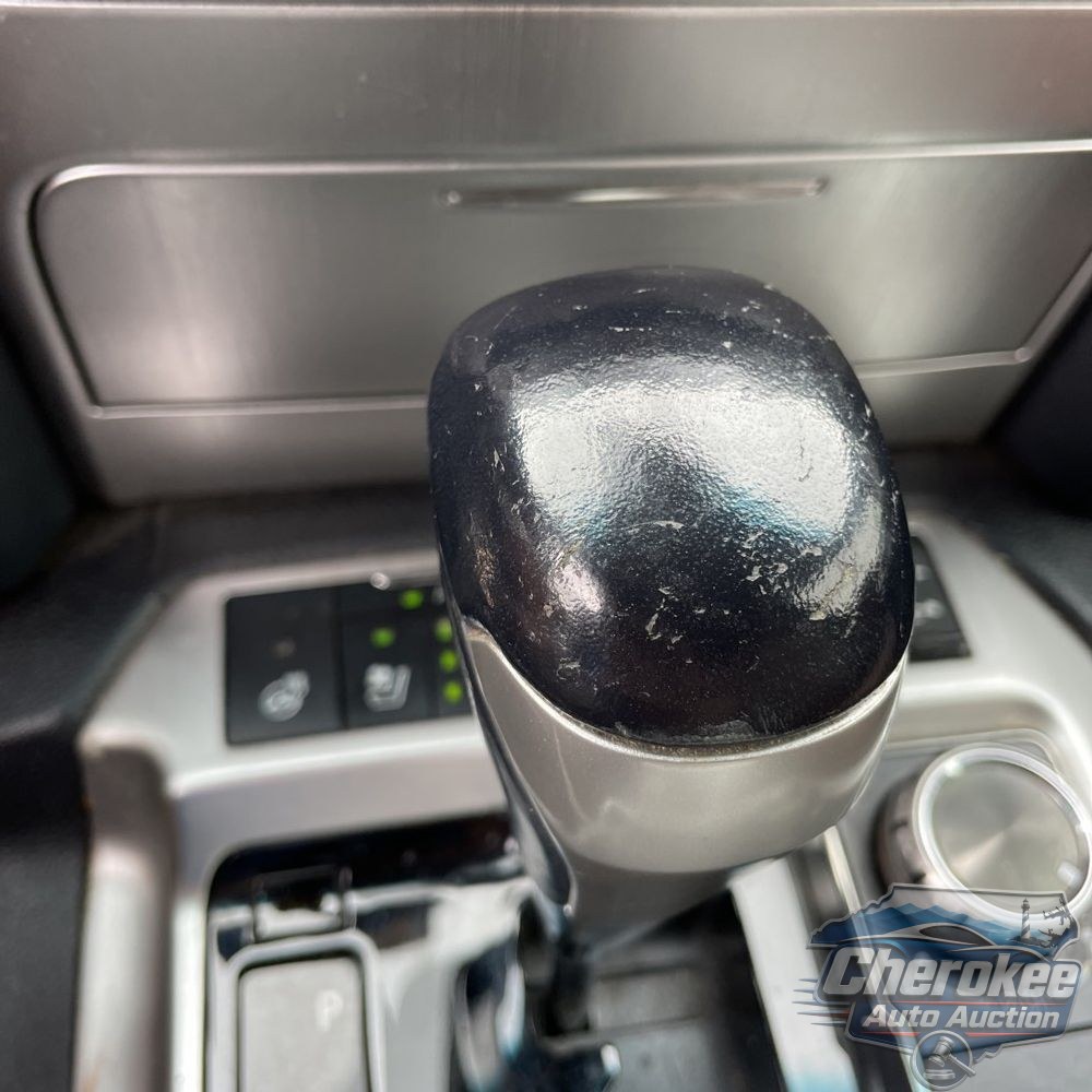 2018 Toyota Land Cruiser Base