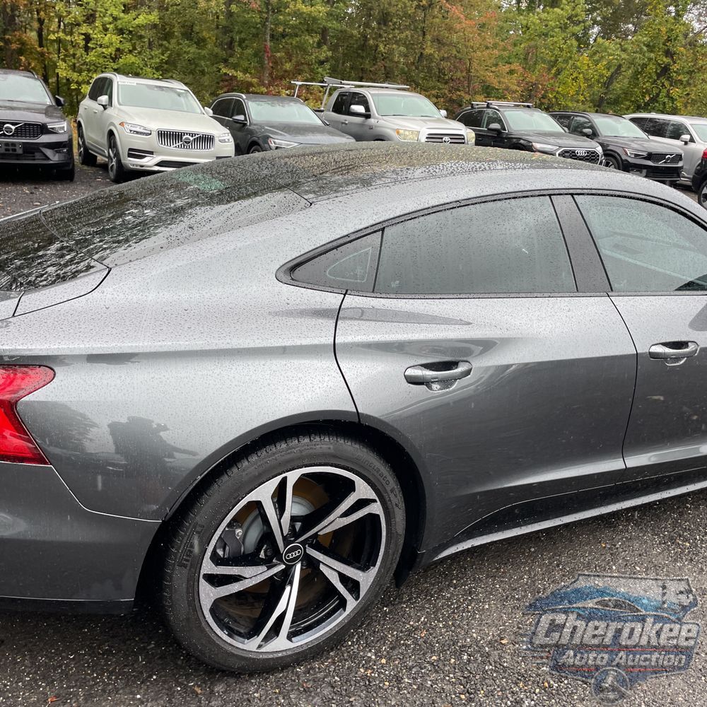 2023 Audi e-tron GT Premium Plus